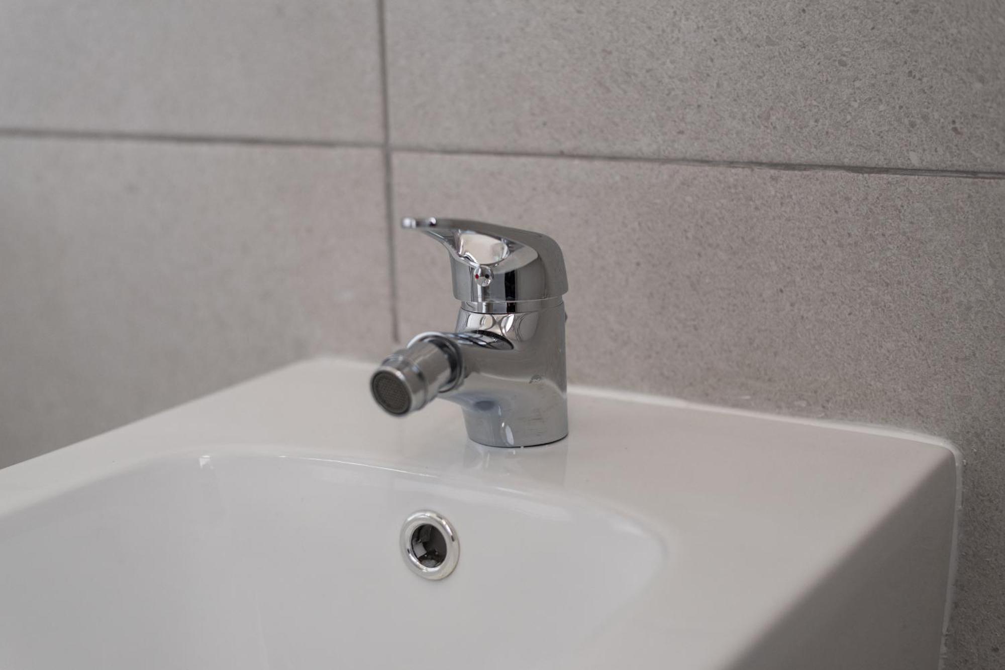 Travelershome Ciampino Airport Guesthouse 600M To Airport מראה חיצוני תמונה