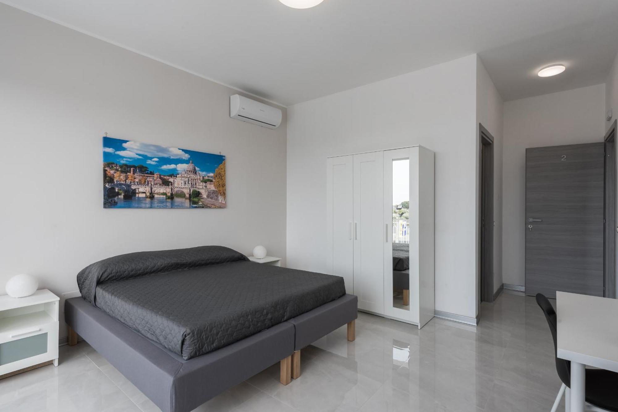 Travelershome Ciampino Airport Guesthouse 600M To Airport מראה חיצוני תמונה