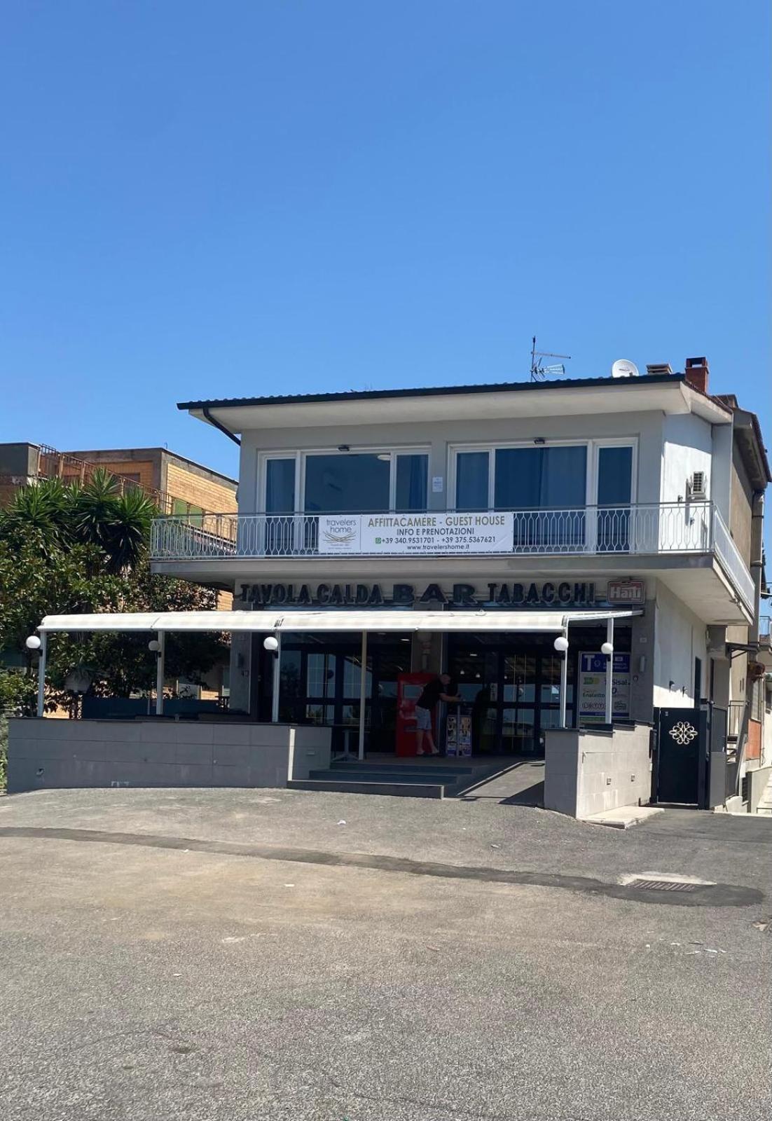 Travelershome Ciampino Airport Guesthouse 600M To Airport מראה חיצוני תמונה